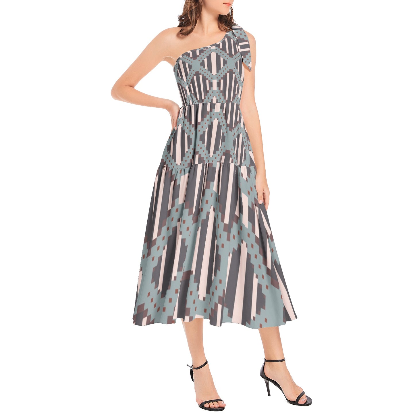 Sassy Saggi Draw Dress