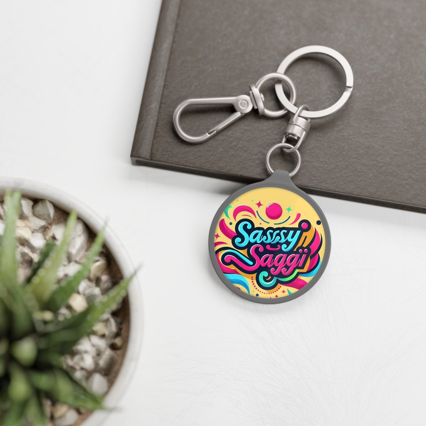 Sassy Saggi Key Key Chain Chain