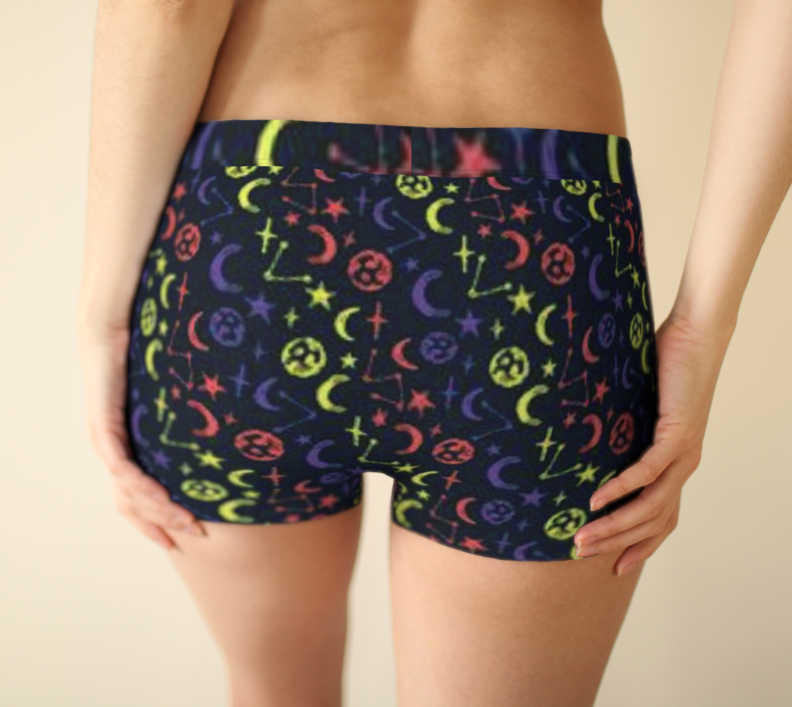 Sassy Saggi Zo Zodiac Bo Boy She Shorts