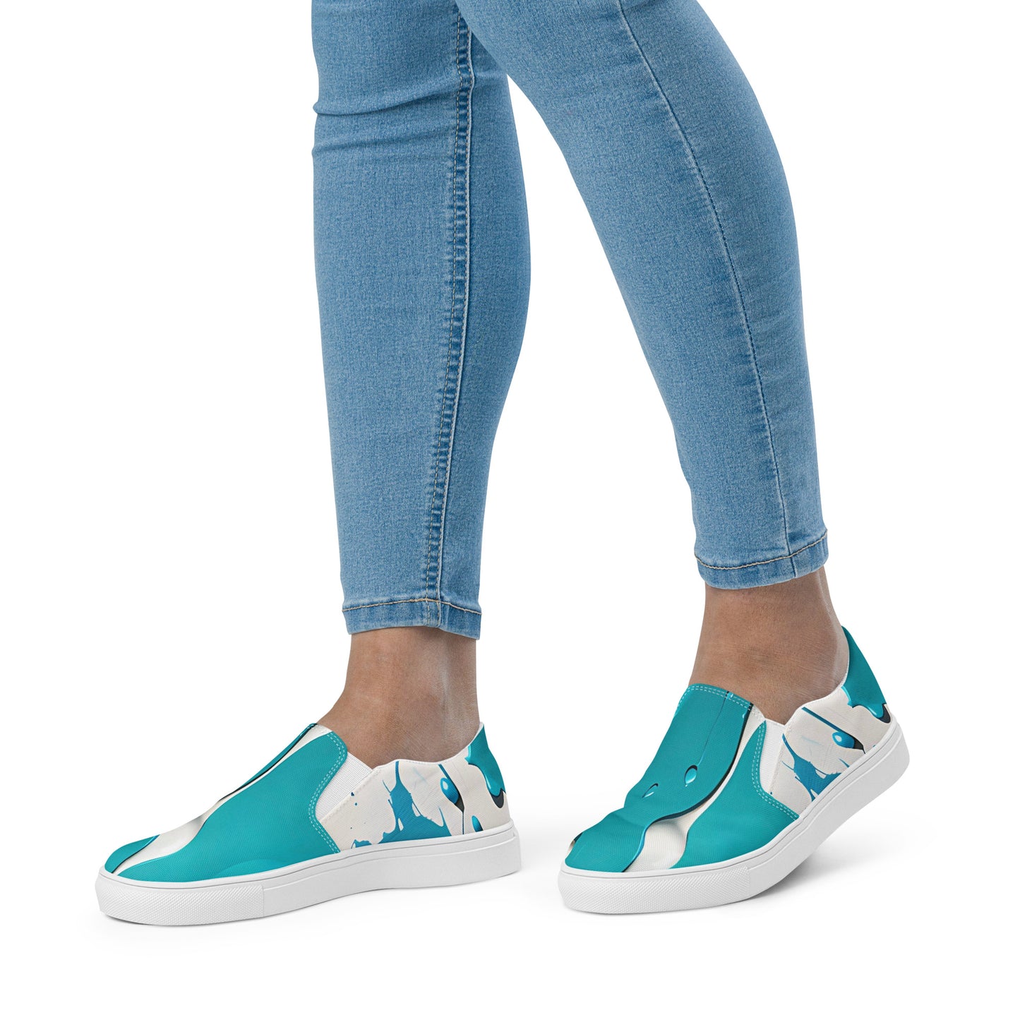 Sassy Saggi She Shoes